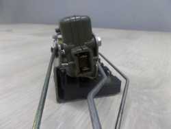 IVECO DAILY IV 06-14 ZAMEK DRZWI LEWY PRZOD PRZEDNI 2 PIN