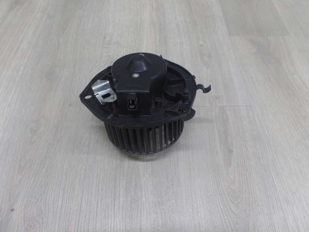 IVECO DAILY IV 00-14- WENTYLATOR NAGRZEWNICY DMUCHAWA UK 570630200