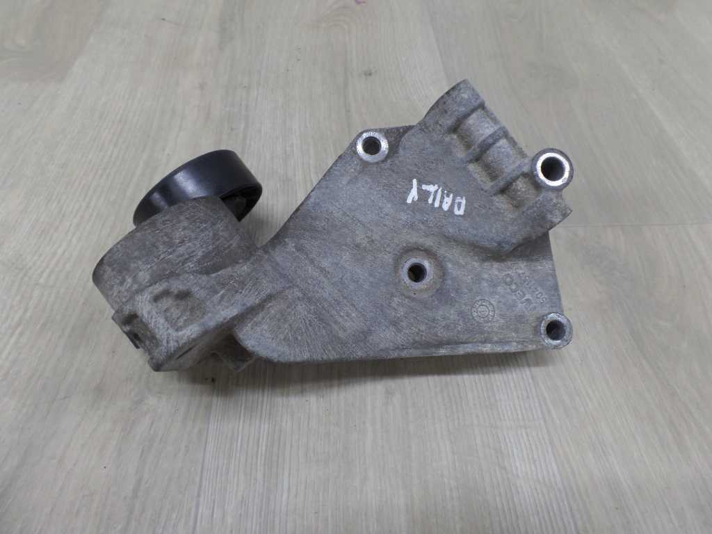 IVECO DAILY IV 3.0 LAPA WSPORNIK NAPINACZ SILNIKA 504115732 06-14