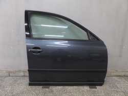 VW PASSAT B5 KOMBI DRZWI PRZEDNIE LEWE 96-00 LC7U