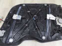 HYUNDAI I30 III HB 17-21 DRZWI PRZOD PRZEDNIE LEWE