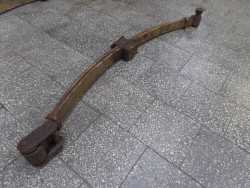 MITSUBISHI CANTER FUSO 7C18 4.9 DID RESOR RESORY PRZOD 07-12