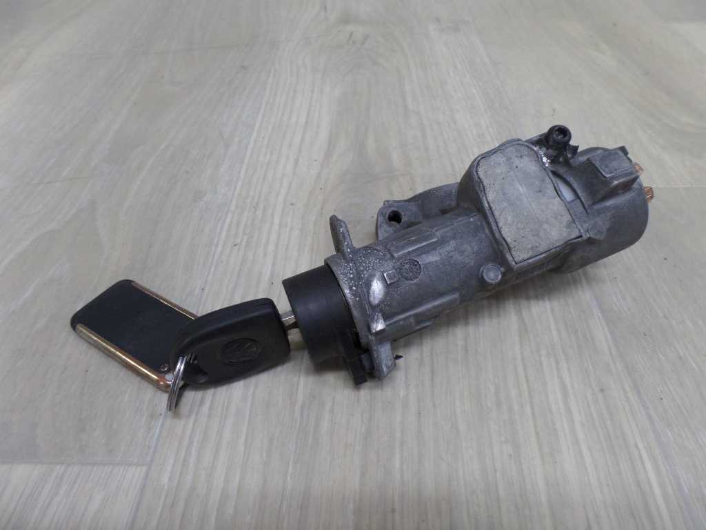 VW PASSAT B5 A4 STACYJKA KOSTKA 4B0905851A 96-05