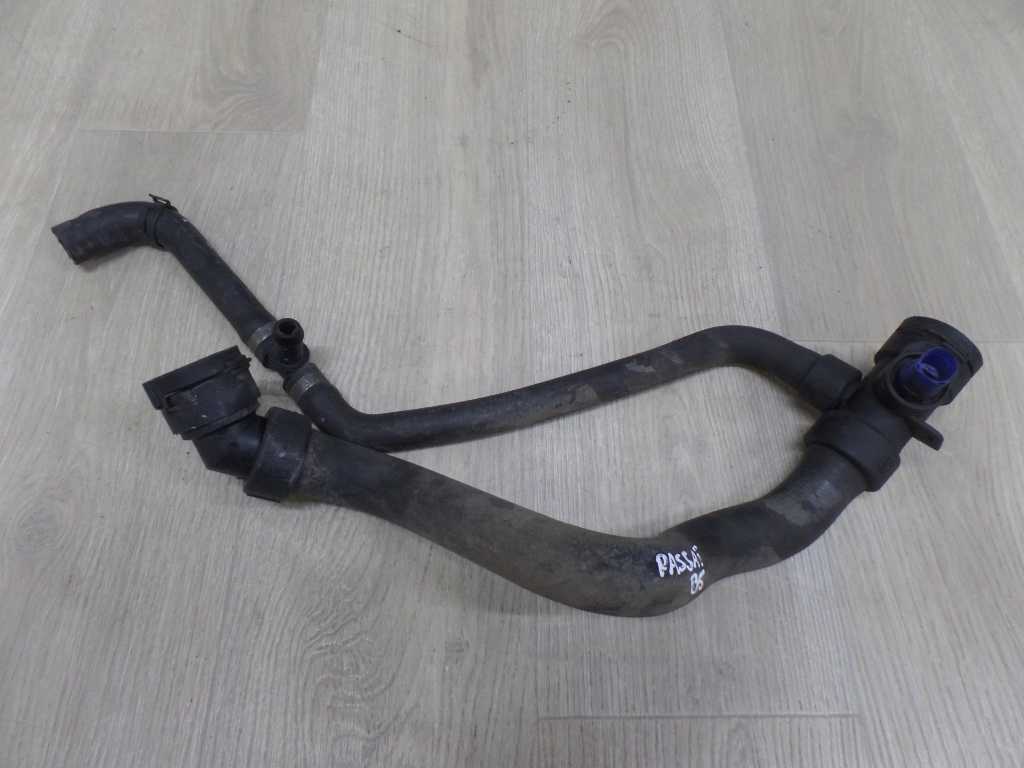 AUDI A4 B5 PASSAT B5 1.9 TDI WAZ PRZEWOD WODY CZUJNIK