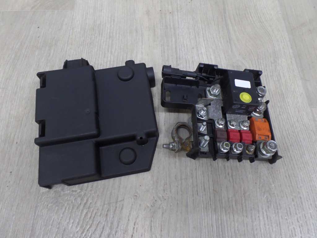 DUCATO BOXER JUMPER 06- KLEMA PLUSOWA BEZPIECZNIK GLOWNY 60668852