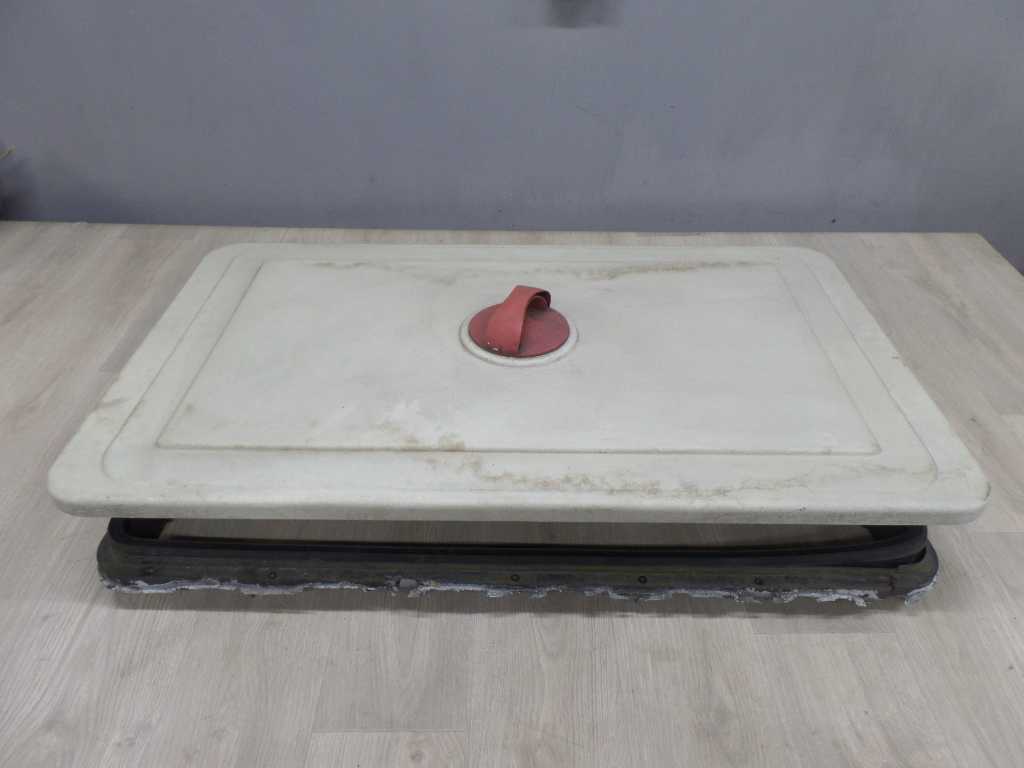 DUCATO BOXER JUMPER WLAZ WYLAZ DACHOWY OKNO 96 X 52 WYJSCIE AWARYJNE