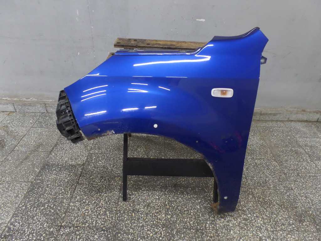 DAIHATSU TERIOS II BLOTNIK LEWY PRZOD B58 06-16