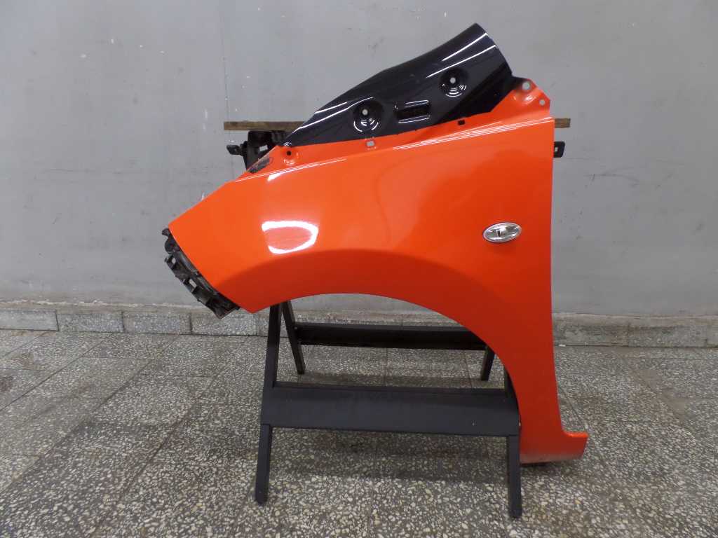 TOYOTA AYGO II 2 BLOTNIK PRZOD LEWY 14-21