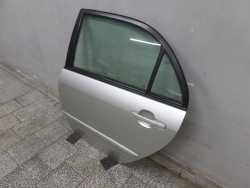 TOYOTA COROLLA E12 SEDAN DRZWI TYL LEWY 1C0 02-07