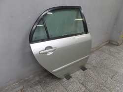 TOYOTA COROLLA E12 SEDAN DRZWI TYL PRAWY 1C0 02-07