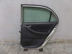 TOYOTA COROLLA E12 SEDAN DRZWI TYL PRAWY 1C0 02-07