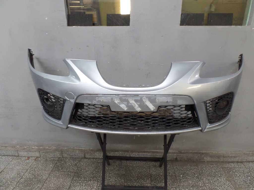 SEAT LEON II FR CUPRA ZDERZAK PRZOD KPL 05-12 LS5Y 1P0807221F