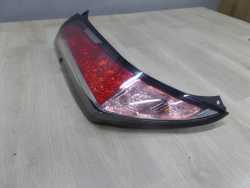 TOYOTA AYGO II 2 LAMPA TYL LEWA UK 14-21
