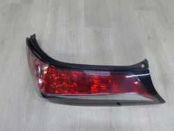 TOYOTA AYGO II 2 LAMPA TYL PRAWA UK 14-21