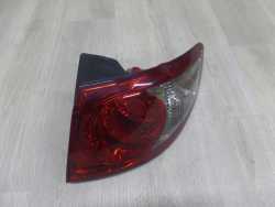 HYUNDAI SANTA FE II 05-10 LAMPA PRAWY TYL 92402-2B000