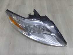 FORD MONDEO MK4 IV LAMPA REFLEKTOR PRZOD PRAWY UK 07-10 7S71-13W029-BK