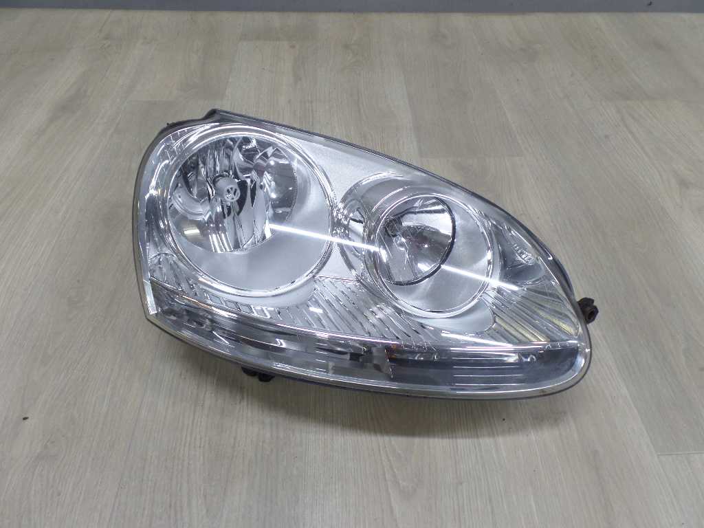 VW JETTA GOLF V KOMBI 03-10 LAMPA PRZOD PRAWA UK 1K6941006