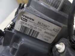 VOLVO S80 LAMPA REFLEKTOR PRAWY PRZOD 98-06 8620667 UK
