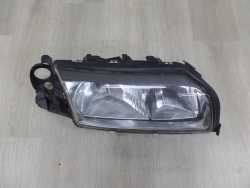 VOLVO S80 LAMPA REFLEKTOR PRAWY PRZOD 98-06 8693542 UK
