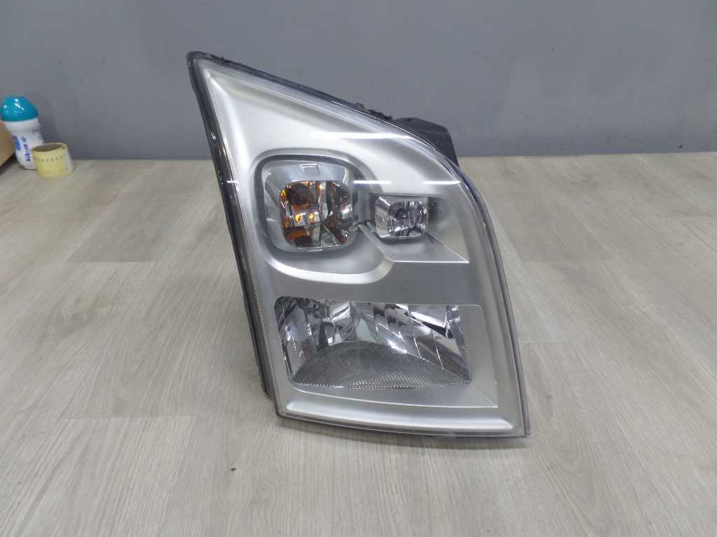 FORD TRANSIT MK VII LAMPA REFLEKTOR PRAWY UK 06-13 6C11-13W029