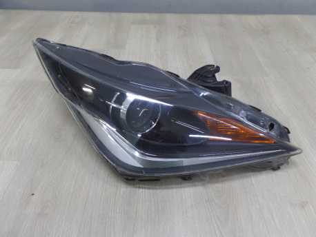 TOYOTA AYGO II 2 REFLEKTOR LAMPA LED PRZOD PRAWA UK 14-18