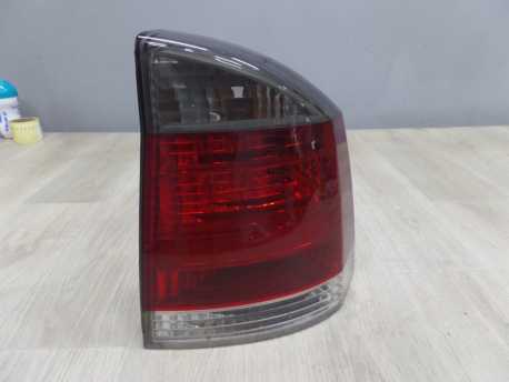 OPEL VECTRA C GTS SRI HB 02-08 LAMPA TYL PRAWA 13157647