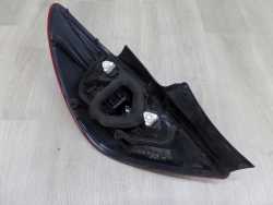 OPEL CORSA D 5D LAMPA TYL PRAWA 13188046 06-14