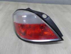 OPEL ASTRA H HB LAMPA TYL LEWA 24451835 04-06