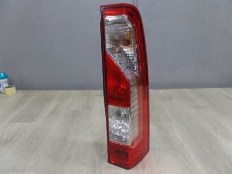 RENAULT MASTER III MOVANO B LAMPA TYL PRAWY 2VA010110-02 10-19