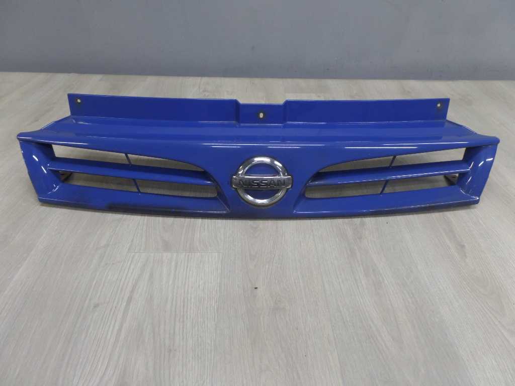 NISSAN PRIMASTAR GRILL ATRAPA CHLODNICY 01-06