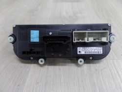 SKODA OCTAVIA II SUBERB II PANEL KLIMATYZACJI NAWIEWU 3T0820047M
