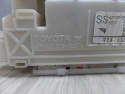 TOYOTA AYGO II 2 SKRZYNKA BEZPIECZNIKOW BSI 82730-0H030-A 14-18