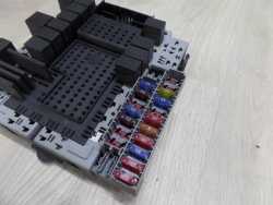VOLVO S60 V70 XC SKRZYNKA MODUL CEM 08679899 08696098 00-09