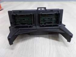 JEEP GRAND CHEROKEE WK SKRZYNKA BEZPIECZNIKOW 04692073AB 05-10