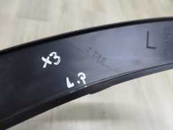 BMW X3 E83 LIFT LISTWA NAKLADKA BLOTNIKA PRZOD LEWY 51773405817 06-10