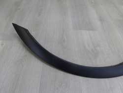 BMW X3 E83 LIFT LISTWA NAKLADKA BLOTNIKA PRZOD PRAWY 51773405818 06-10