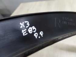 BMW X3 E83 LIFT LISTWA NAKLADKA BLOTNIKA PRZOD PRAWY 51773405818 06-10