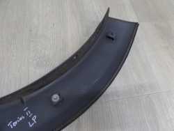 DAIHATSU TERIOS II LISTWA NAKLADKA BLOTNIKA LEWY PRZOD 75602-B4020 06-16
