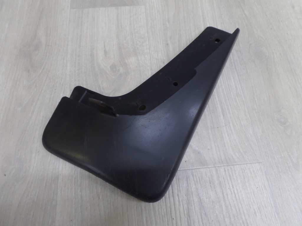 NISSAN X-TRAIL T31 CHLAPACZ TYL PRAWY 17881-B1040 08-13