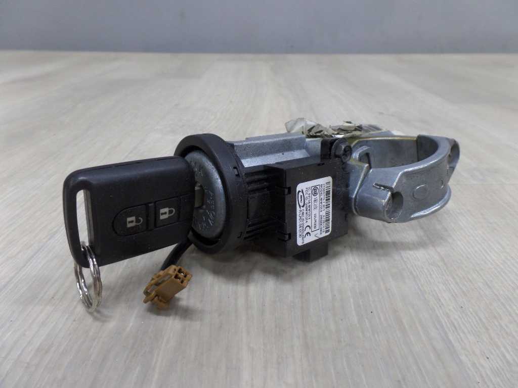 NISSAN X-TRAIL T31 STACYJKA KLUCZYK KOSTKA 4419A-MW1014 08-13