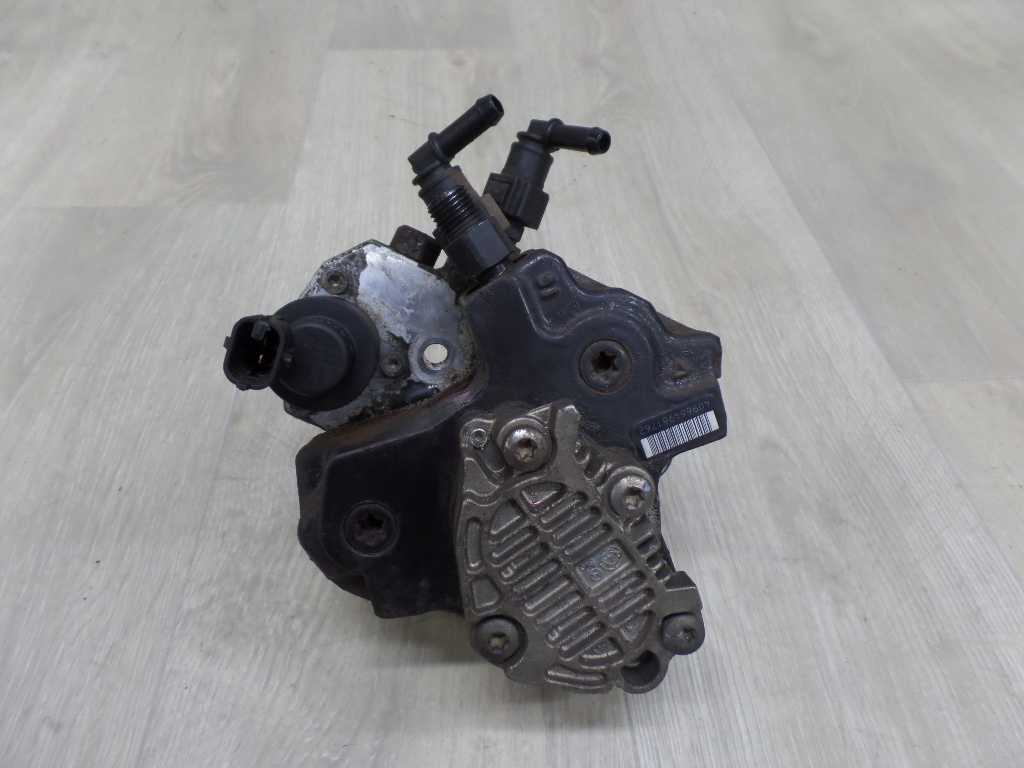 KIA HYUNDAI 2.5 CRDI POMPA WTRYSKOWA 0445010101 33100-4A010