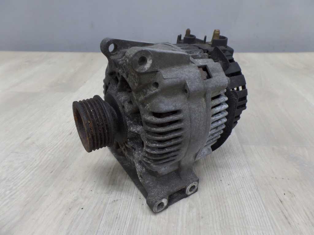 MB A W168 1.4 B ALTERNATOR 0111545602