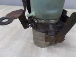 VW SEAT SKODA POMPA WSPOMAGANIA 6R0423156C