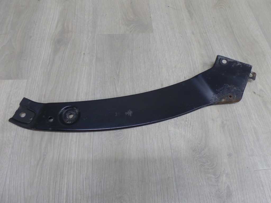 VW TIGUAN 5N0 PODPORA MOCOWANIE PASA 5N0806930A PRAWA