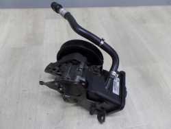 BMW X3 E83 2.0 D POMPA WSPOMAGANIA 7692974536 06-10