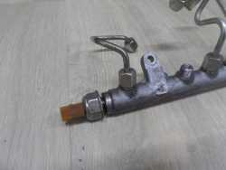 VW TIGUAN 2.0 TDI 07-16 LISTWA WTRYSKOWA CZUJNIK 03L130089 057130764H