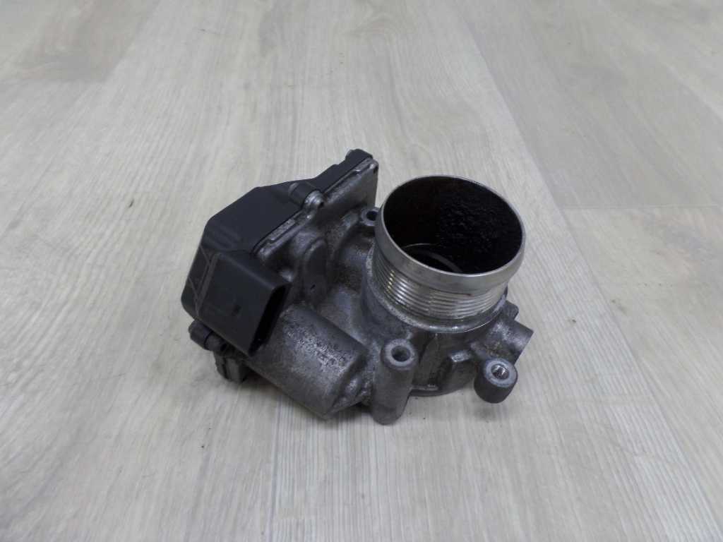 VW TIGUAN 2.0 TDI 07-16 PRZEPUSTNICA POWIETRZA 03L128063E V100