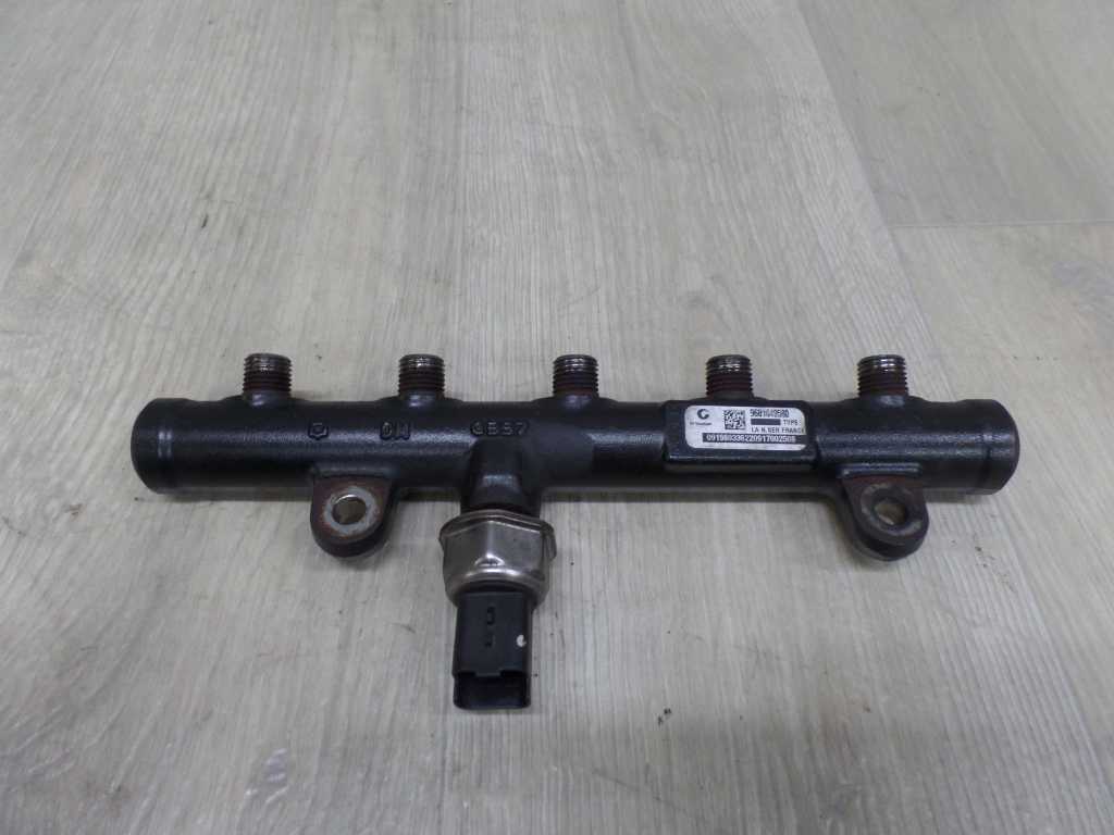 VOLVO FORD 2.0 D LISTWA WTRYSKOWA CZUJNIK 9658227880