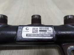 VOLVO FORD 2.0 D LISTWA WTRYSKOWA CZUJNIK 9658227880