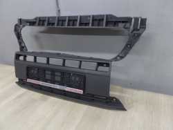 DUCATO BOXER 14-19 ZDERZAK PRZOD SRODEK 1315077070